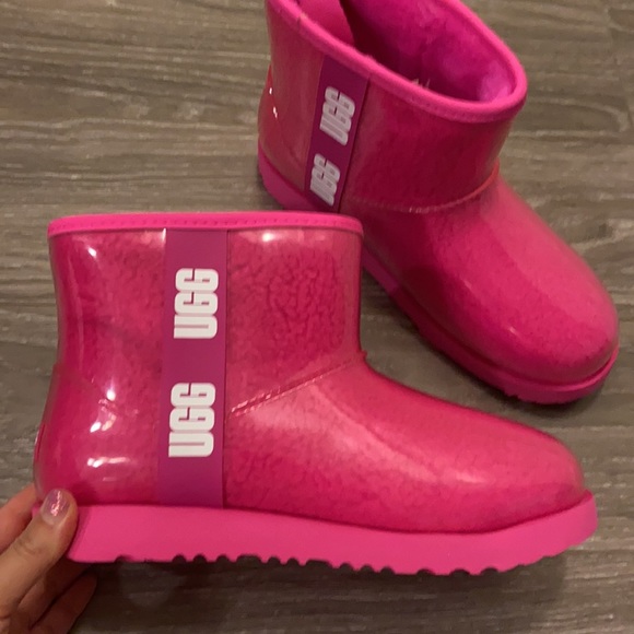 UGG Australia waterproof boots. Fit 7 - Picture 4 of 16